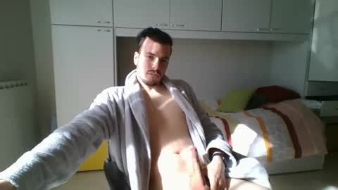 Snapshot of superbirdman12345 chatting on January 24, 2025, 11:15 am Bighead online show from January 24, 2025, 11:15 am