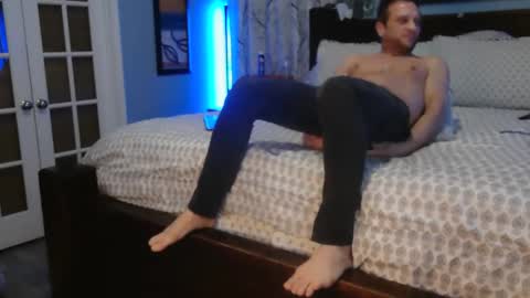 Superbronnon online show from January 15, 2025, 2:17 am