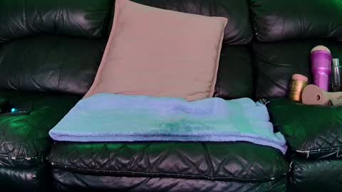 Thomas online show from December 30, 2024, 9:29 pm