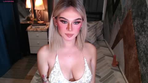 CARMINA online show from April 14, 2026, 12:16 am