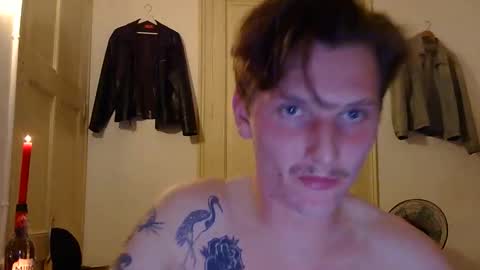 Ctrl My Body online show from November 18, 2025, 7:07 pm