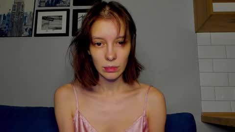 Una online show from November 8, 2025, 8:51 pm