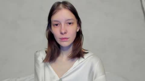 Una online show from May 12, 2026, 10:29 pm