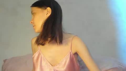 Una online show from June 9, 2026, 6:36 am