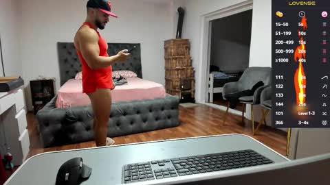 supermanboyxxl online show from November 14, 2025, 6:23 am