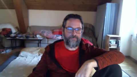 supersquirrel81 online show from October 19, 2025, 7:42 am