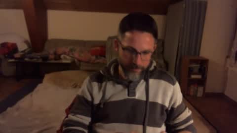 supersquirrel81 online show from November 6, 2025, 9:59 pm