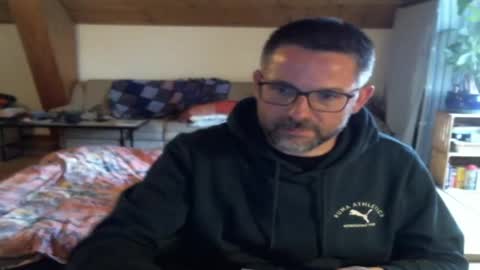 supersquirrel81 online show from May 18, 2026, 3:40 pm