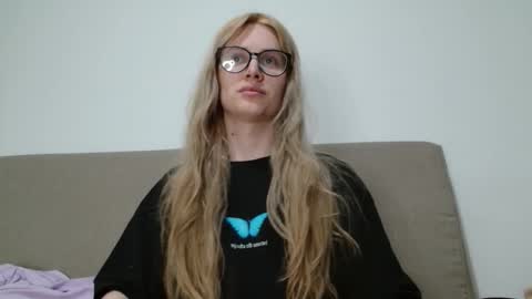 Luna online show from February 1, 2026, 8:18 pm