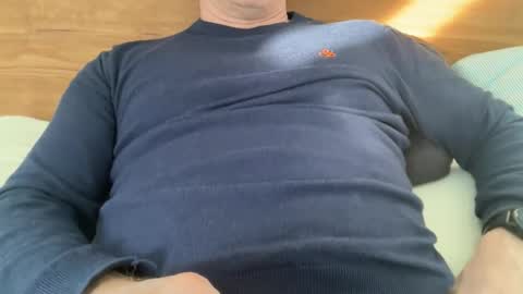 surfstar81 online show from November 23, 2025, 8:36 am