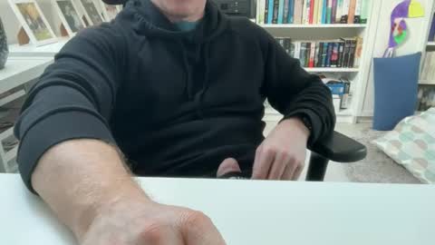 surfstar81 online show from March 1, 2026, 8:49 am