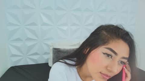 Susan online show from September 16, 2025, 9:27 pm