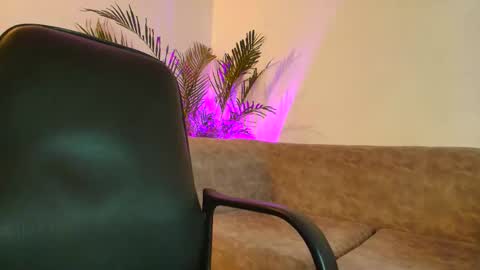 susana online show from November 12, 2025, 7:24 pm