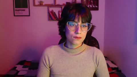 susana_w online show from December 17, 2024, 2:44 am