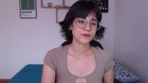 susana_w online show from February 17, 2025, 8:47 pm