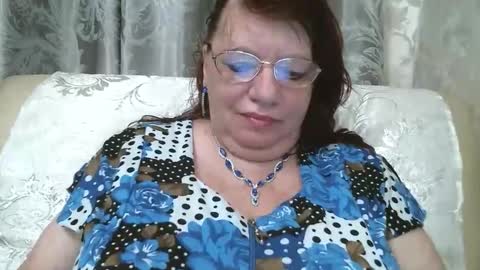 SusanaAhSun online show from October 22, 2025, 11:10 am