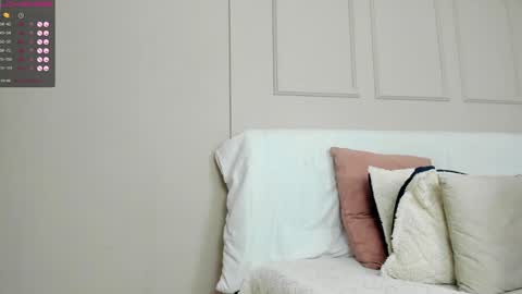 Amelia  online show from December 19, 2024, 10:42 pm