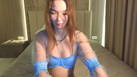 Snapshot of susannjohnson chatting on February 21, 2026, 12:33 am susannjohnson online show from February 21, 2026, 12:33 am