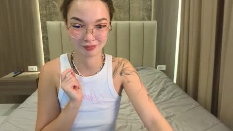 Snapshot of susannjohnson chatting on February 26, 2026, 12:42 am susannjohnson online show from February 26, 2026, 12:42 am