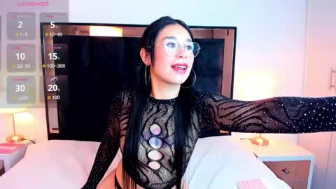 Snapshot of susanvilla chatting on October 1, 2025, 8:04 pm susanvilla online show from October 1, 2025, 8:04 pm