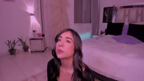 sussy_bell_ online show from June 13, 2026, 11:35 pm
