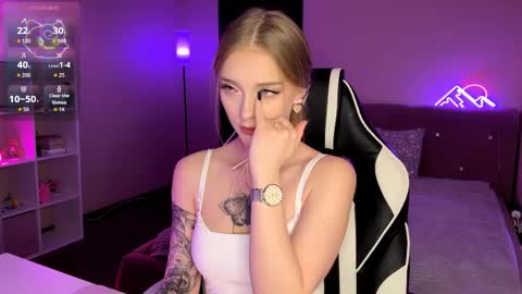 Snapshot of susyschuerholz chatting on April 21, 2026, 1:17 pm Jessica online show from April 21, 2026, 1:17 pm