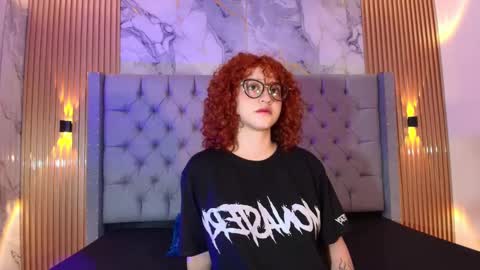 suxan_white online show from September 25, 2025, 11:25 am