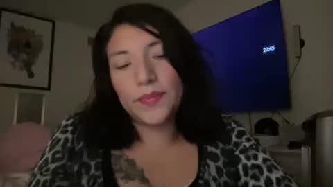 Suzy online show from October 23, 2025, 4:45 am