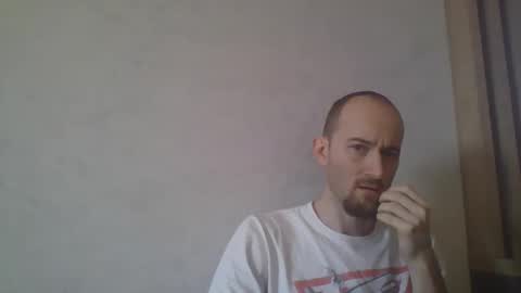 Snapshot of swarogpl chatting on February 4, 2025, 11:16 am swarogpl online show from February 4, 2025, 11:16 am