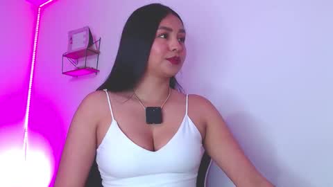 Amy  IG sweeet amy0 online show from November 14, 2025, 7:45 pm