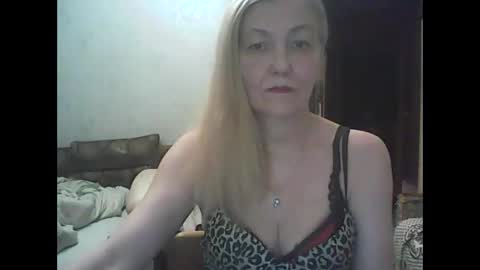 Snapshot of sweet4blonde609 chatting on January 22, 2025, 1:00 pm sweet4blonde609 online show from January 22, 2025, 1:00 pm