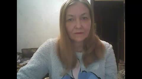 sweet4blonde67 online show from February 18, 2026, 5:03 am