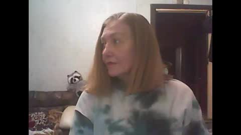 sweet4blonde67 online show from April 26, 2026, 12:47 pm