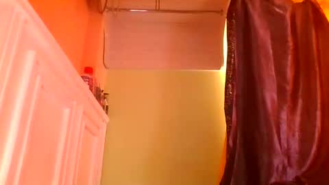 sweet52537 online show from January 14, 2026, 8:53 am