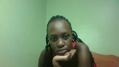 Petite Queen online show from January 22, 2025, 6:52 am