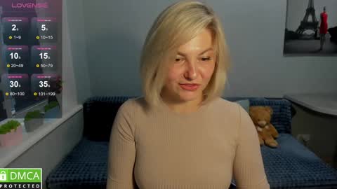 Snapshot of sweet___margaret chatting on December 17, 2024, 1:16 pm Margaret online show from December 17, 2024, 1:16 pm