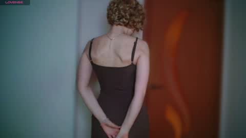 BredEmiliya online show from December 18, 2024, 8:25 pm