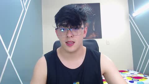 Snapshot of sweet__jeremy chatting on December 10, 2024, 6:49 pm Jeremy online show from December 10, 2024, 6:49 pm