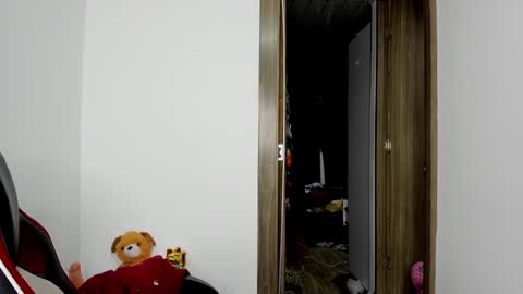 Snapshot of sweet__suck69bitch chatting on January 26, 2025, 12:58 am sweet__suck69bitch online show from January 26, 2025, 12:58 am