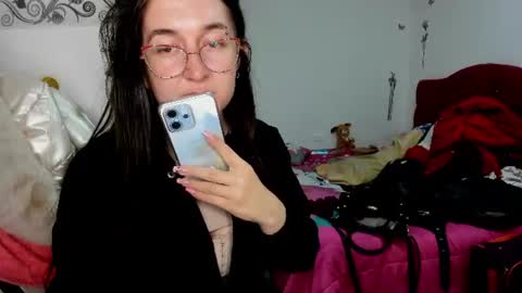 sweet__suck69bitch online show from June 21, 2026, 10:45 pm