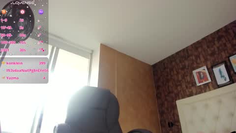 Vanessa online show from March 1, 2026, 9:17 pm