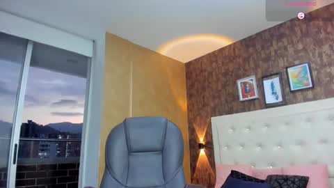 Vanessa online show from March 5, 2026, 11:23 pm