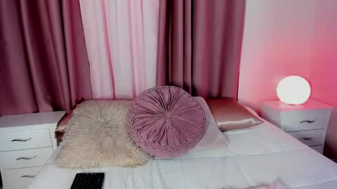 Snapshot of sweet_aura31 chatting on April 12, 2026, 8:25 pm Aura online show from April 12, 2026, 8:25 pm