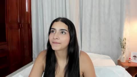 Snapshot of sweet_aura31 chatting on April 23, 2026, 7:38 pm Aura online show from April 23, 2026, 7:38 pm