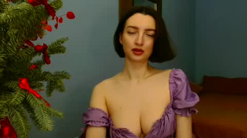 Snapshot of sweet_baby_miranda_ chatting on December 28, 2024, 1:39 am Miranda online show from December 28, 2024, 1:39 am