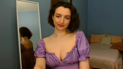Snapshot of sweet_baby_miranda_ chatting on January 24, 2025, 11:56 pm Miranda online show from January 24, 2025, 11:56 pm