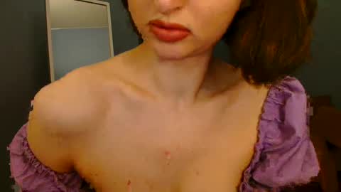 Snapshot of sweet_baby_miranda_ chatting on February 9, 2025, 4:46 am Miranda online show from February 9, 2025, 4:46 am