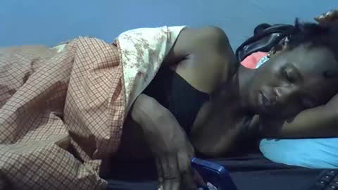 sweet_candie01 online show from April 27, 2026, 4:21 am