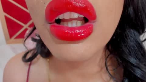 sweet_eliizabeth online show from May 29, 2026, 12:58 pm