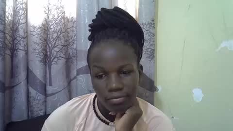 Snapshot of sweet_elisa001 chatting on April 27, 2026, 4:32 am Edah online show from April 27, 2026, 4:32 am